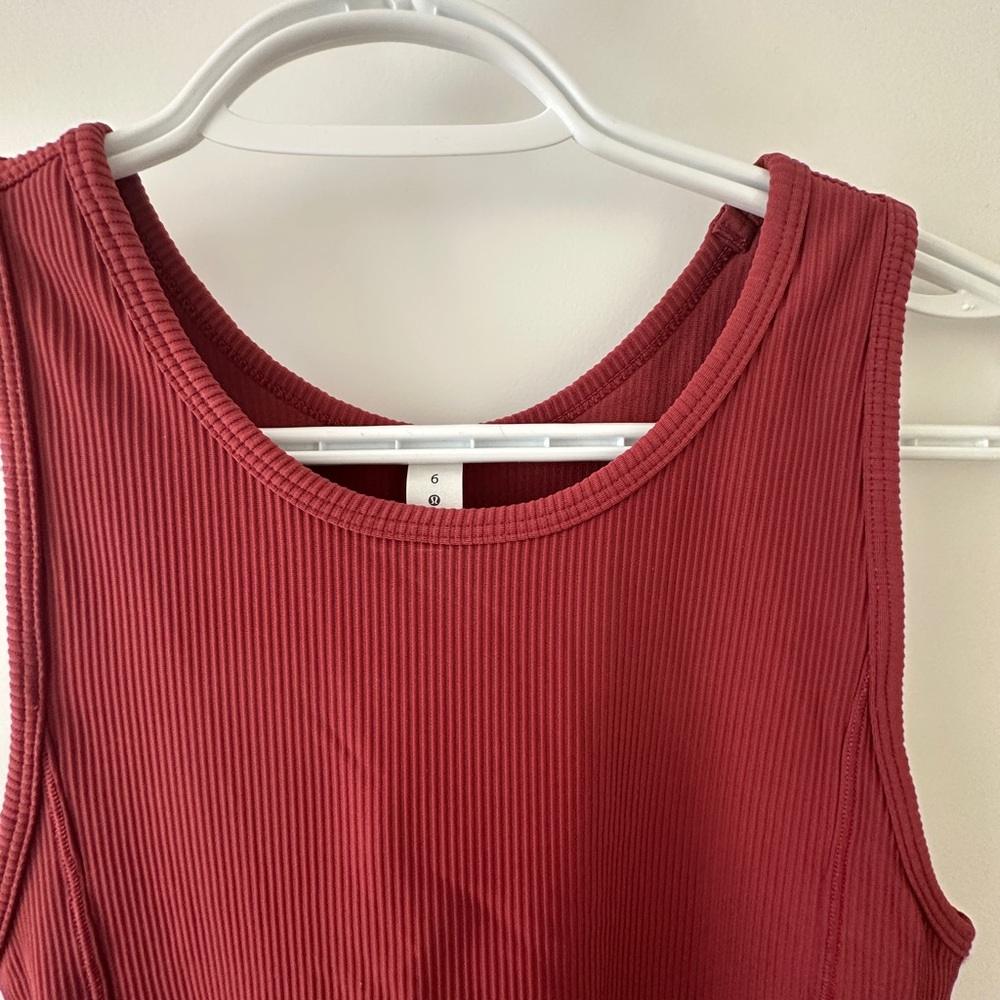 Lululemon - Fitted Midi Dress - Picture 2 of 3